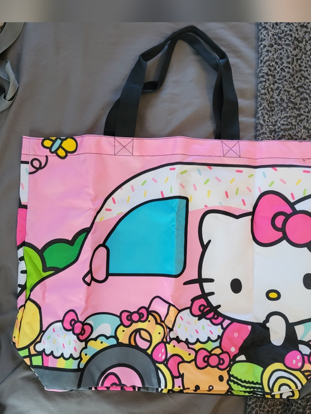 *NWOT* Hello Kitty Pink Tote with Blue Window and Black Straps
